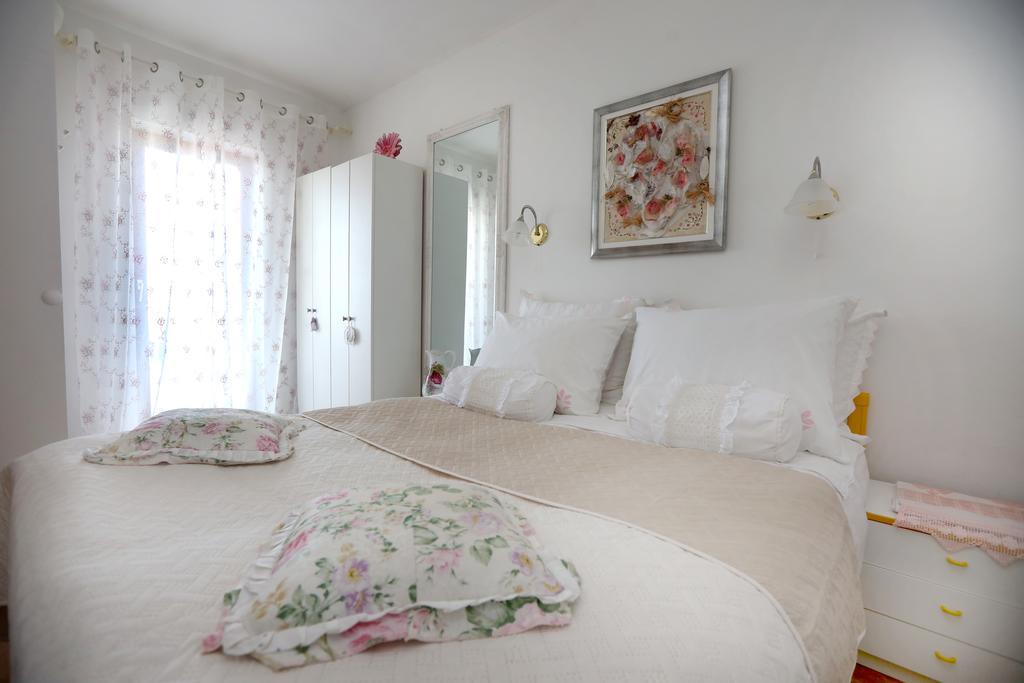 Apartmani Gloria Бродариця Екстер'єр фото