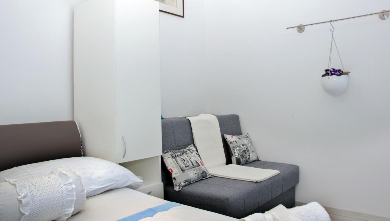Apartmani Gloria Бродариця Екстер'єр фото