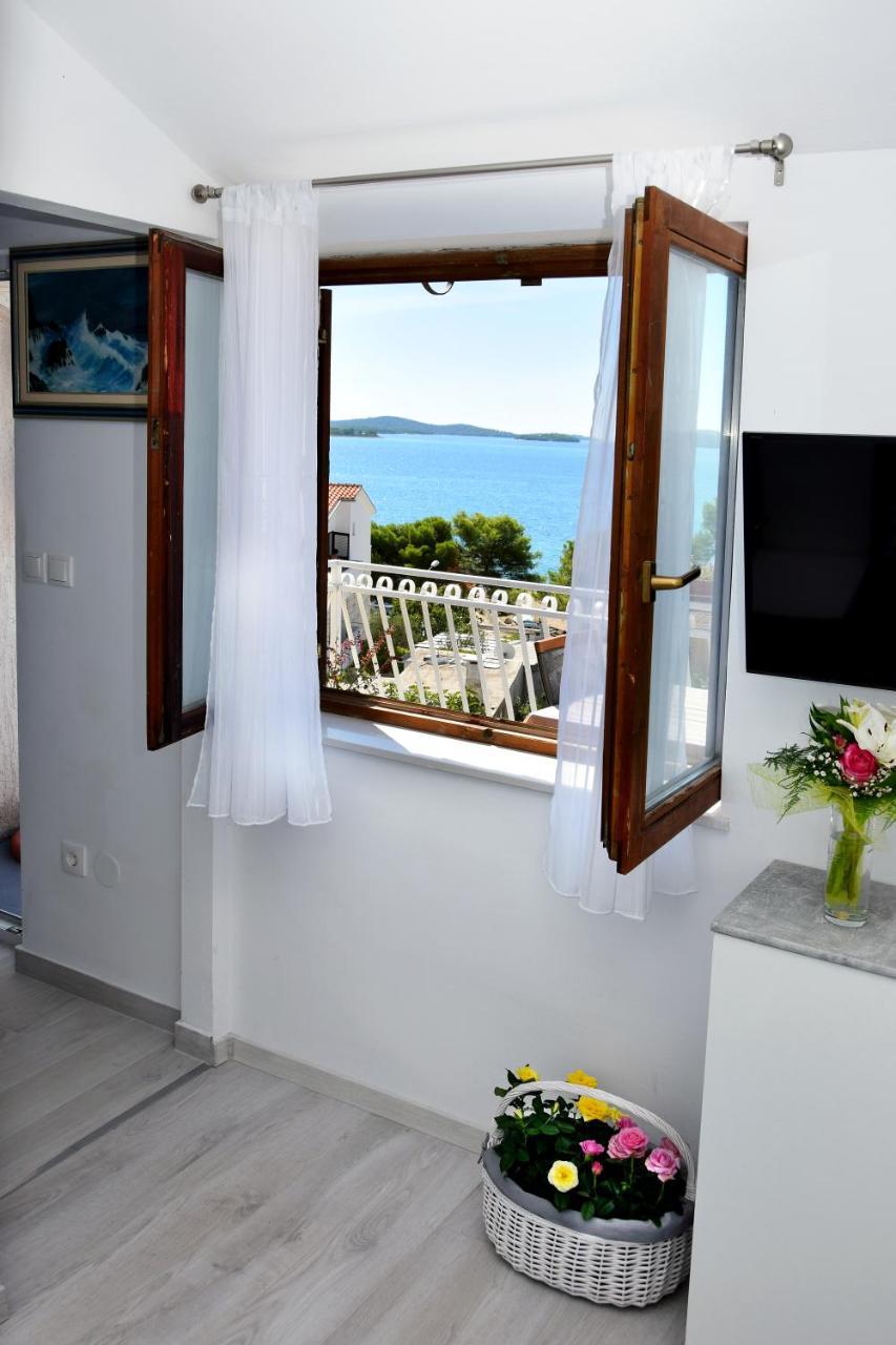 Apartmani Gloria Бродариця Екстер'єр фото
