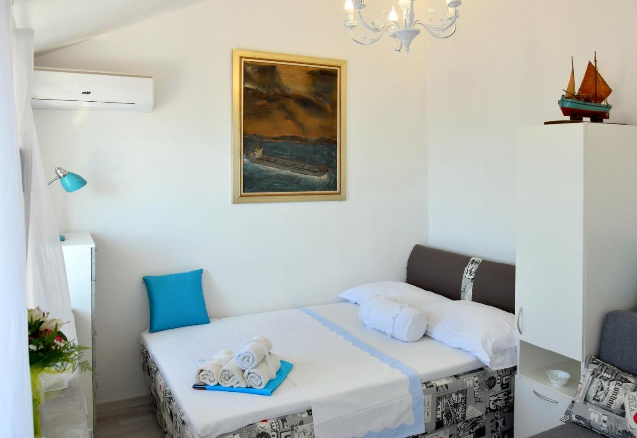 Apartmani Gloria Бродариця Екстер'єр фото