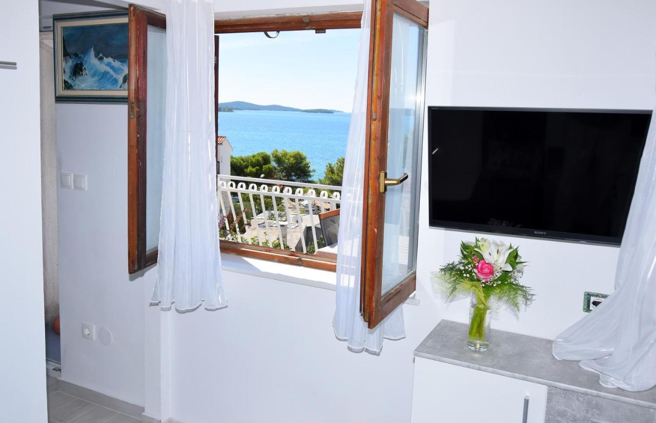 Apartmani Gloria Бродариця Екстер'єр фото